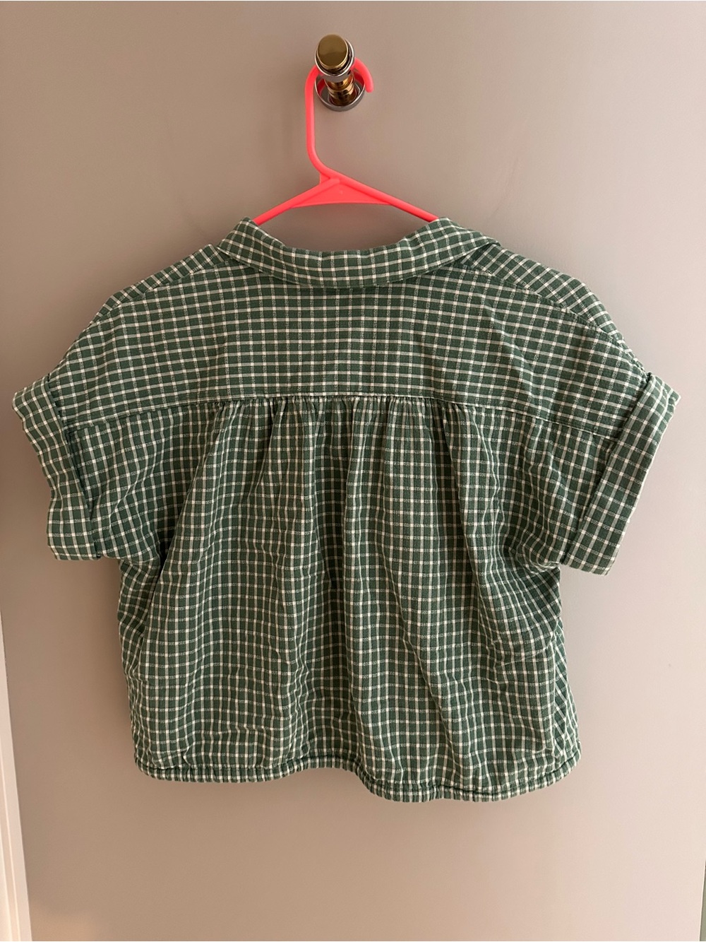 Women’s Green Plaid Button-Front Shirt Top - Picture 3 of 3